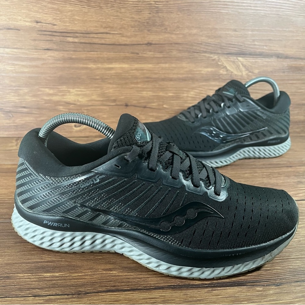 Saucony Guide 13 Running Shoes Women’s Size 9 Athletic Sneakers